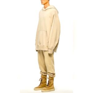 Yeezy Season 4 Hoodie. Size: XS. Great Condition